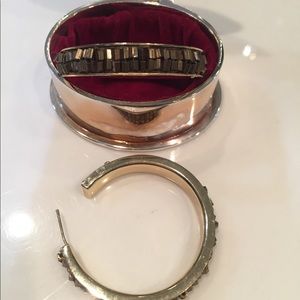 🛍Chico’s bronze and gold hoop earrings